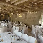 Domaine De La Tour 4* Saint-Pierre-Canivet