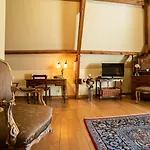Bed and breakfast Domaine De La Tour