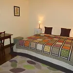 Domaine De La Tour Bed and breakfast 4*