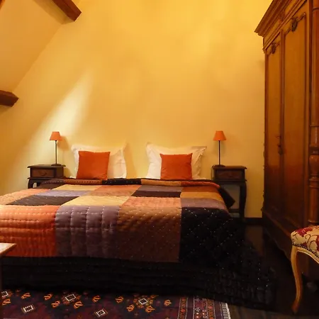 Domaine De La Tour Bed & Breakfast Saint-Pierre-Canivet
