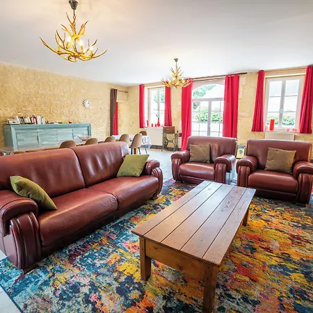 Domaine De La Tour 4*