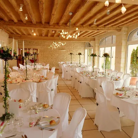 Domaine De La Tour 4*