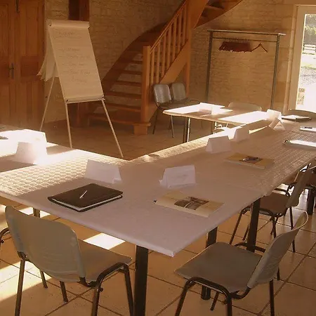 Domaine De La Tour Bed & Breakfast 4*