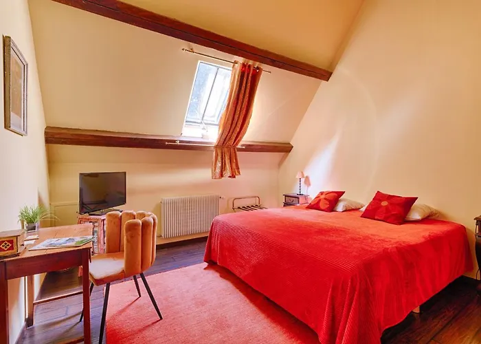 Domaine De La Tour Saint-Pierre-Canivet