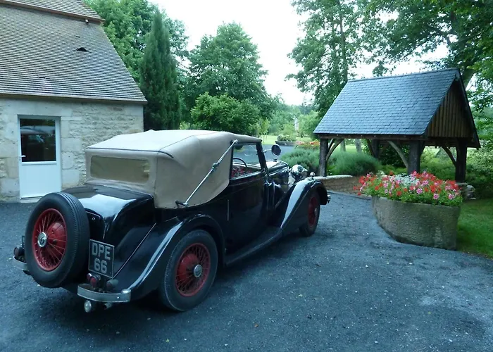 Domaine De La Tour Bed & Breakfast