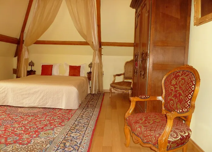 Bed & Breakfast Domaine De La Tour 4*